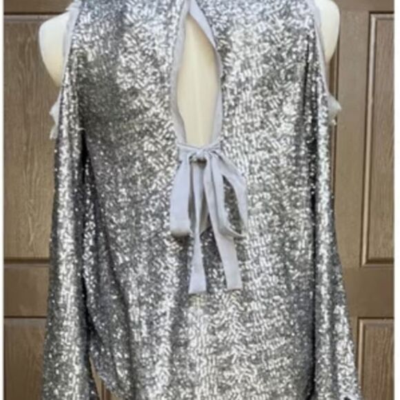 AVEC LES FILLES SILVER SEQUIN GLITTER TOP - Picture 4 of 10